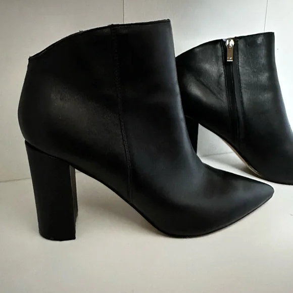 Marc Fisher Unno Point-Toe Leather Booties size 10 - Picture 5 of 11